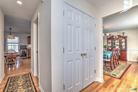 8 Hill Street East Haven CT 06512