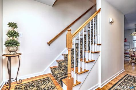 8 Hill Street East Haven CT 06512