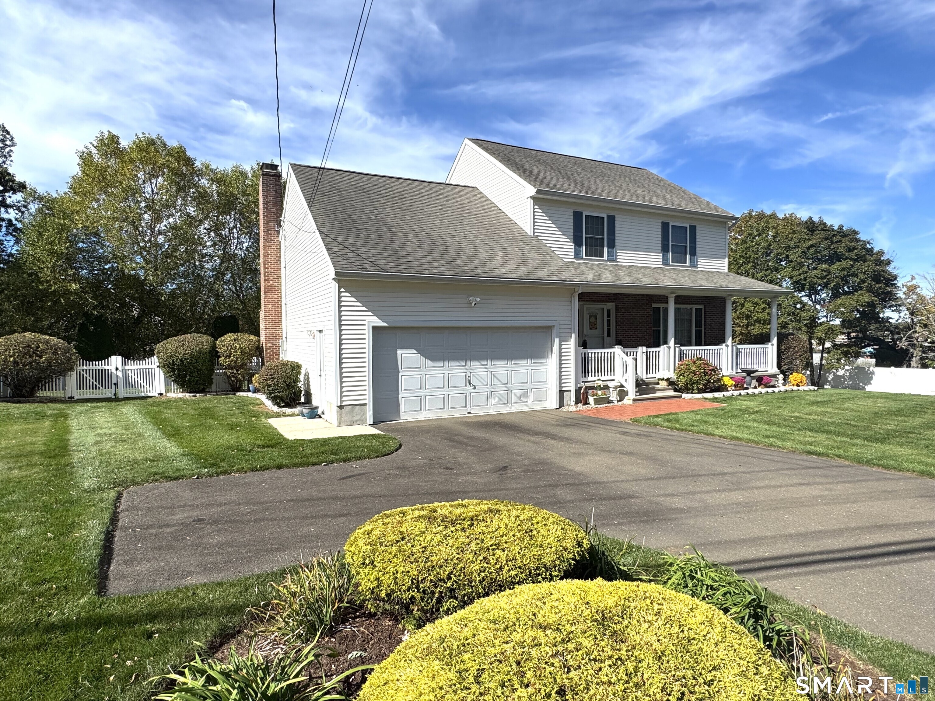 8 Hill Street East Haven CT 06512