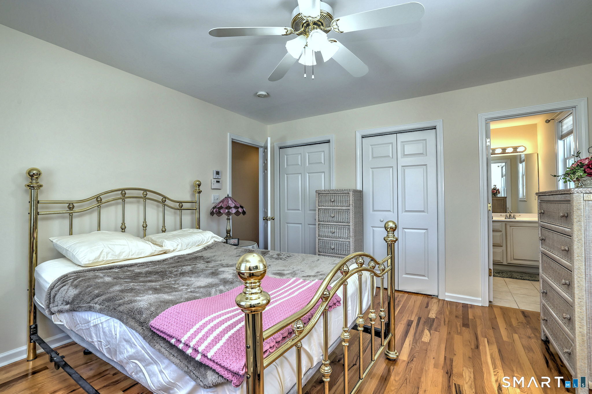 8 Hill Street East Haven CT 06512