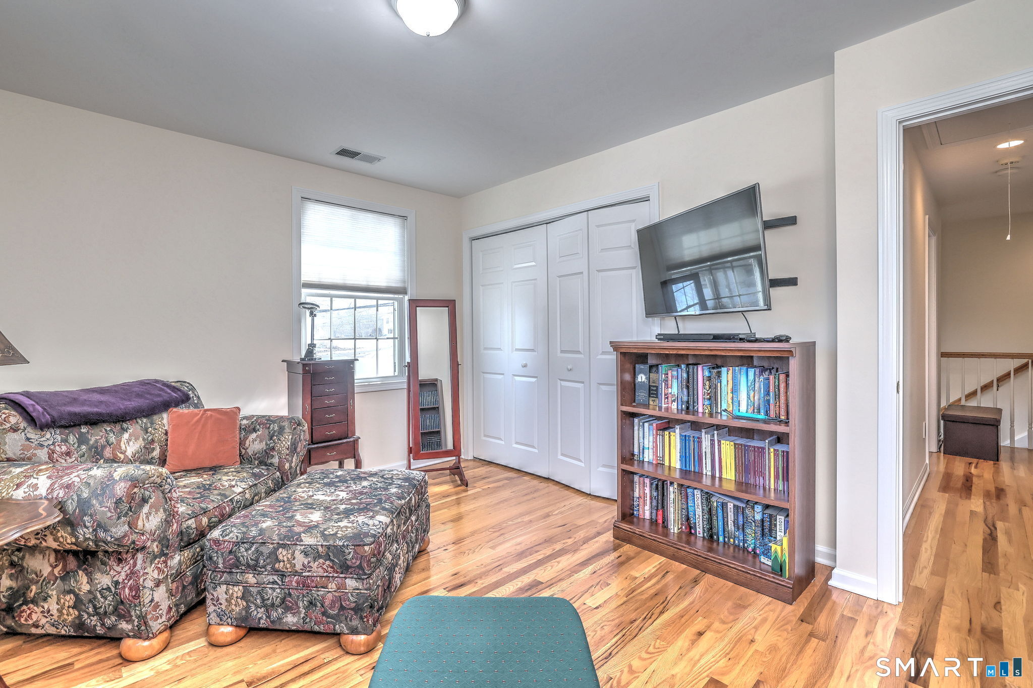 8 Hill Street East Haven CT 06512