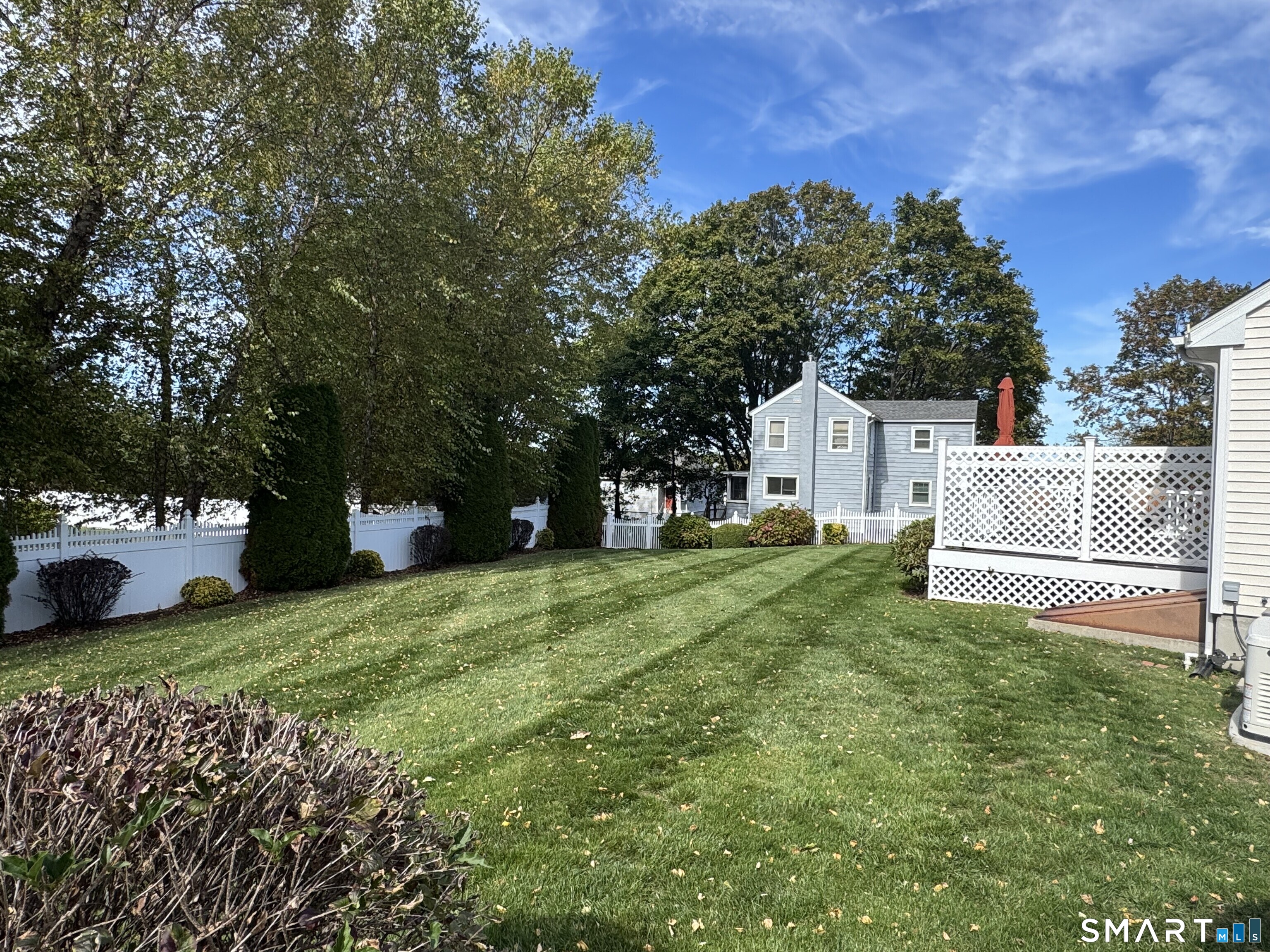 8 Hill Street East Haven CT 06512
