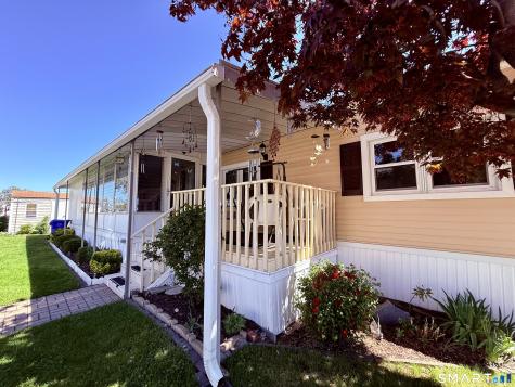 74 Cheyenne Road East Hartford CT 06118