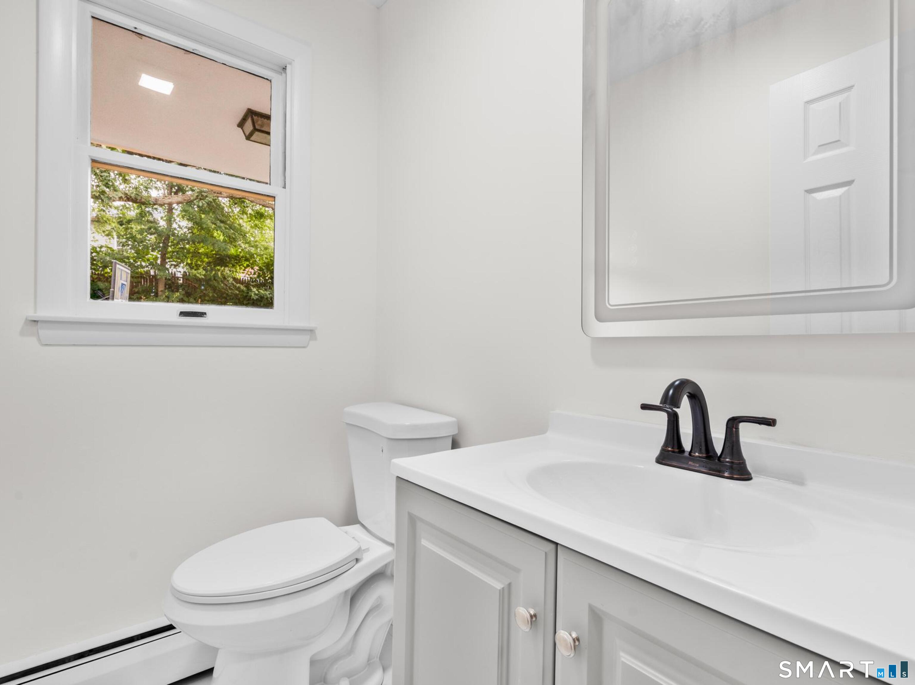 341 Lounsbury Street Waterbury CT 06706