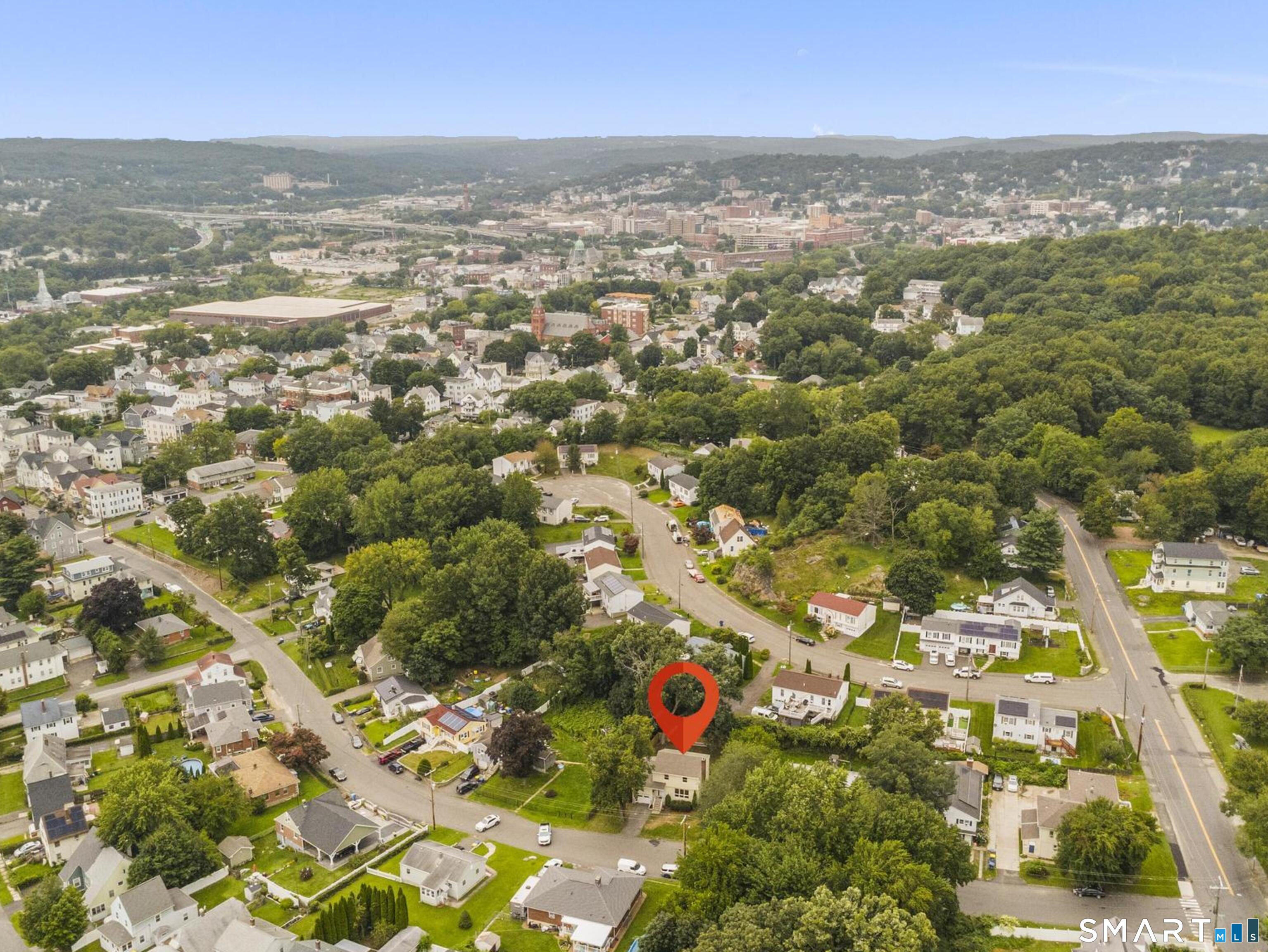 341 Lounsbury Street Waterbury CT 06706