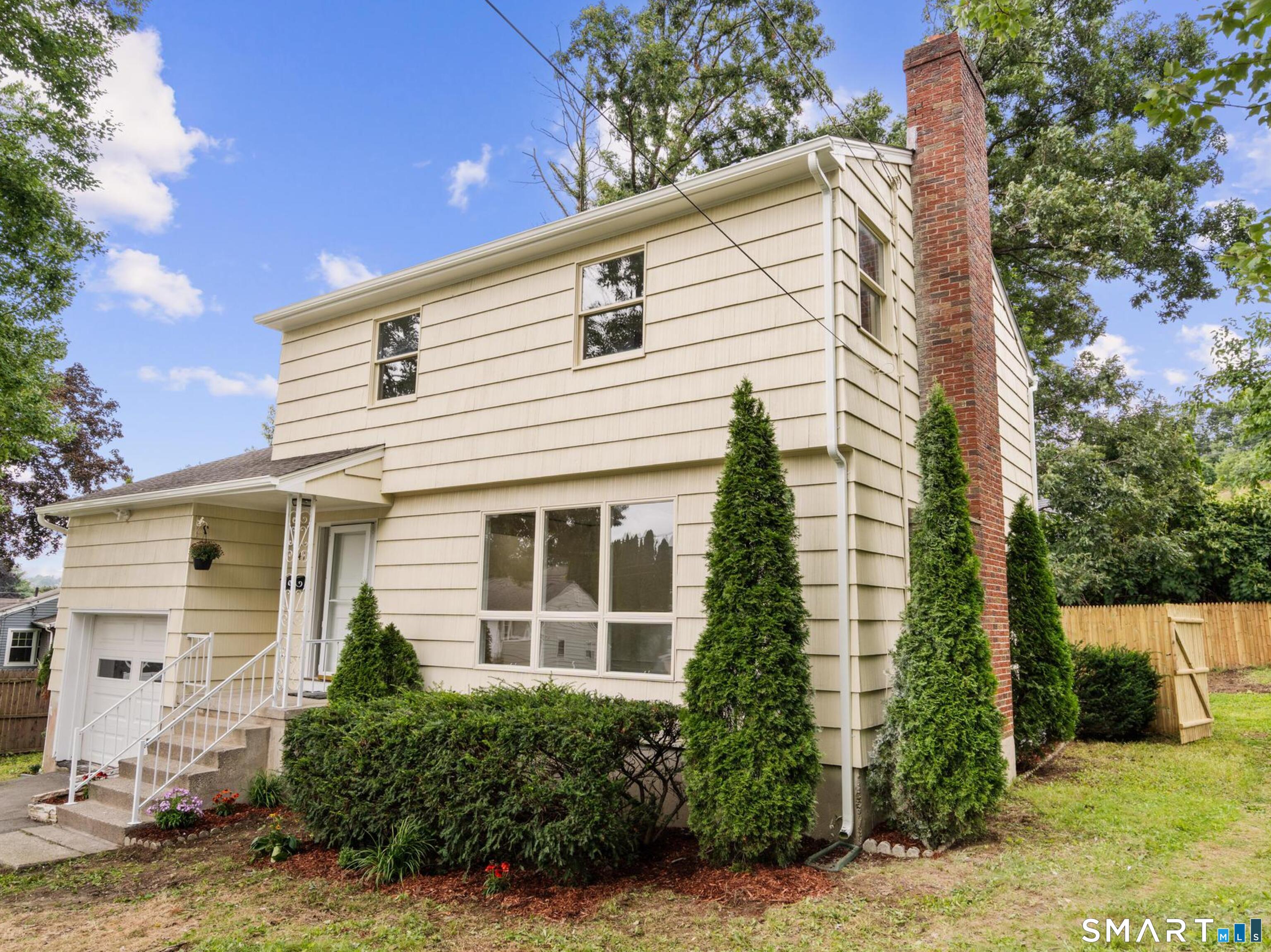 341 Lounsbury Street Waterbury CT 06706
