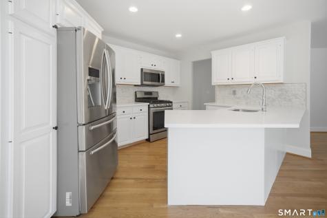 7 Chase Farm Road South Windsor CT 06074