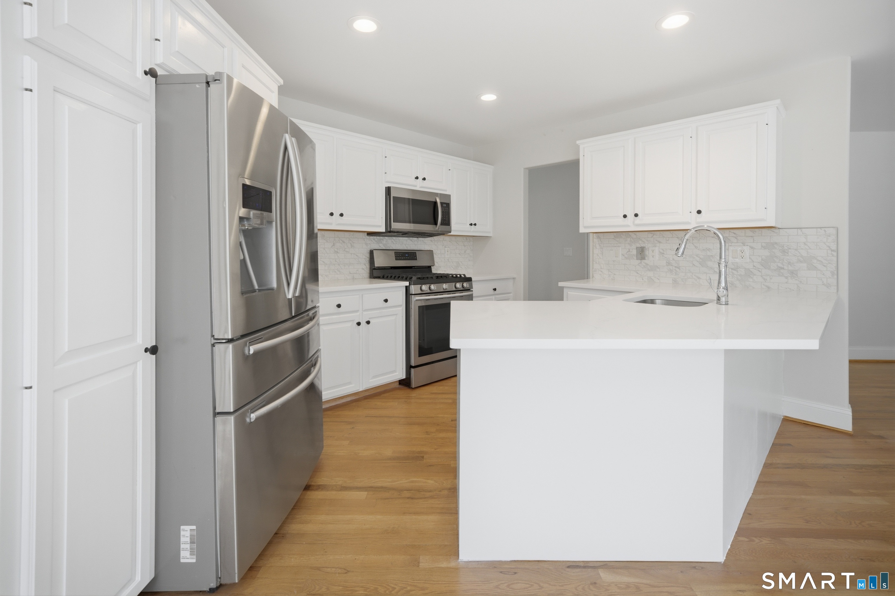 7 Chase Farm Road South Windsor CT 06074