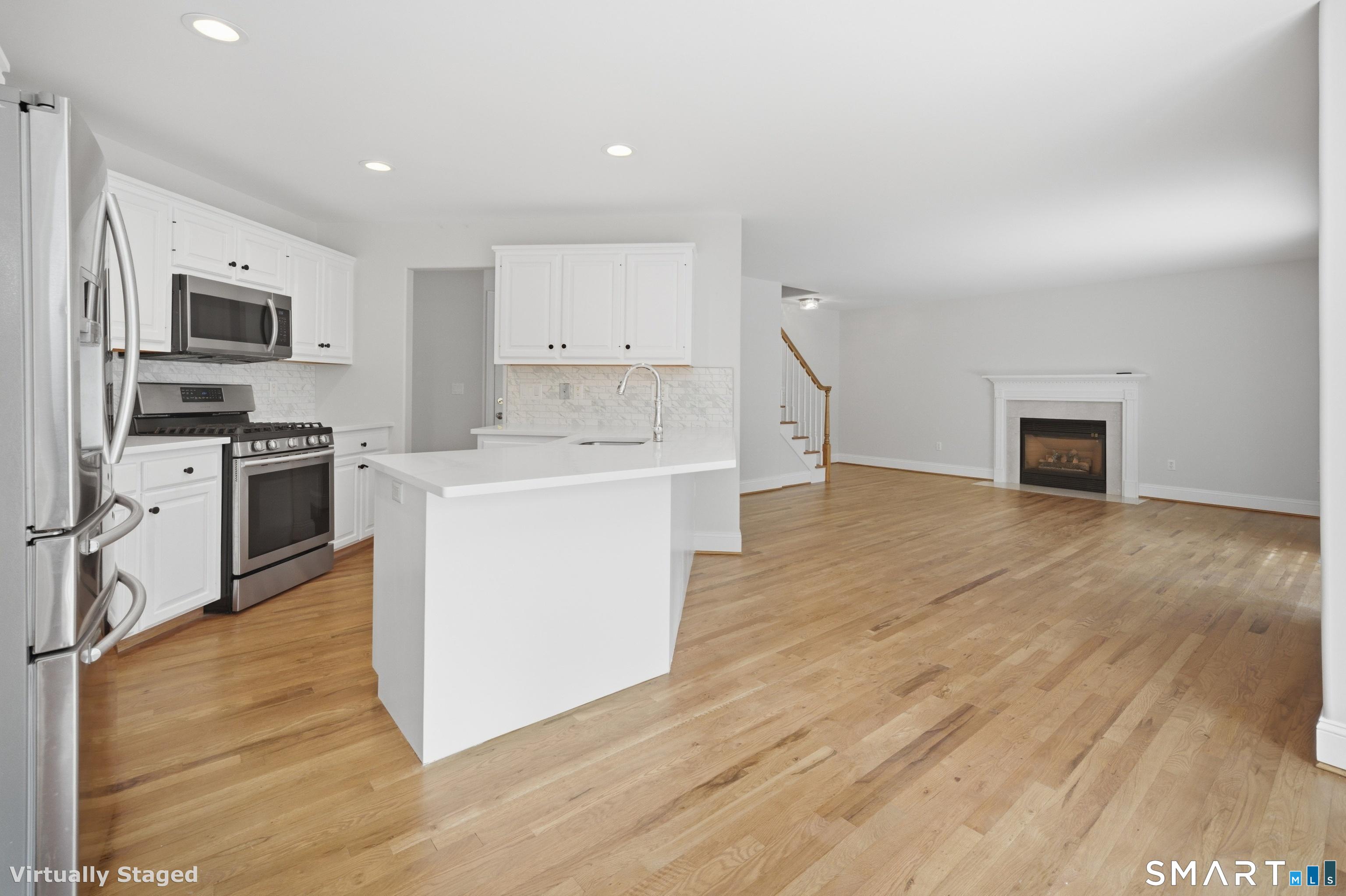 7 Chase Farm Road South Windsor CT 06074