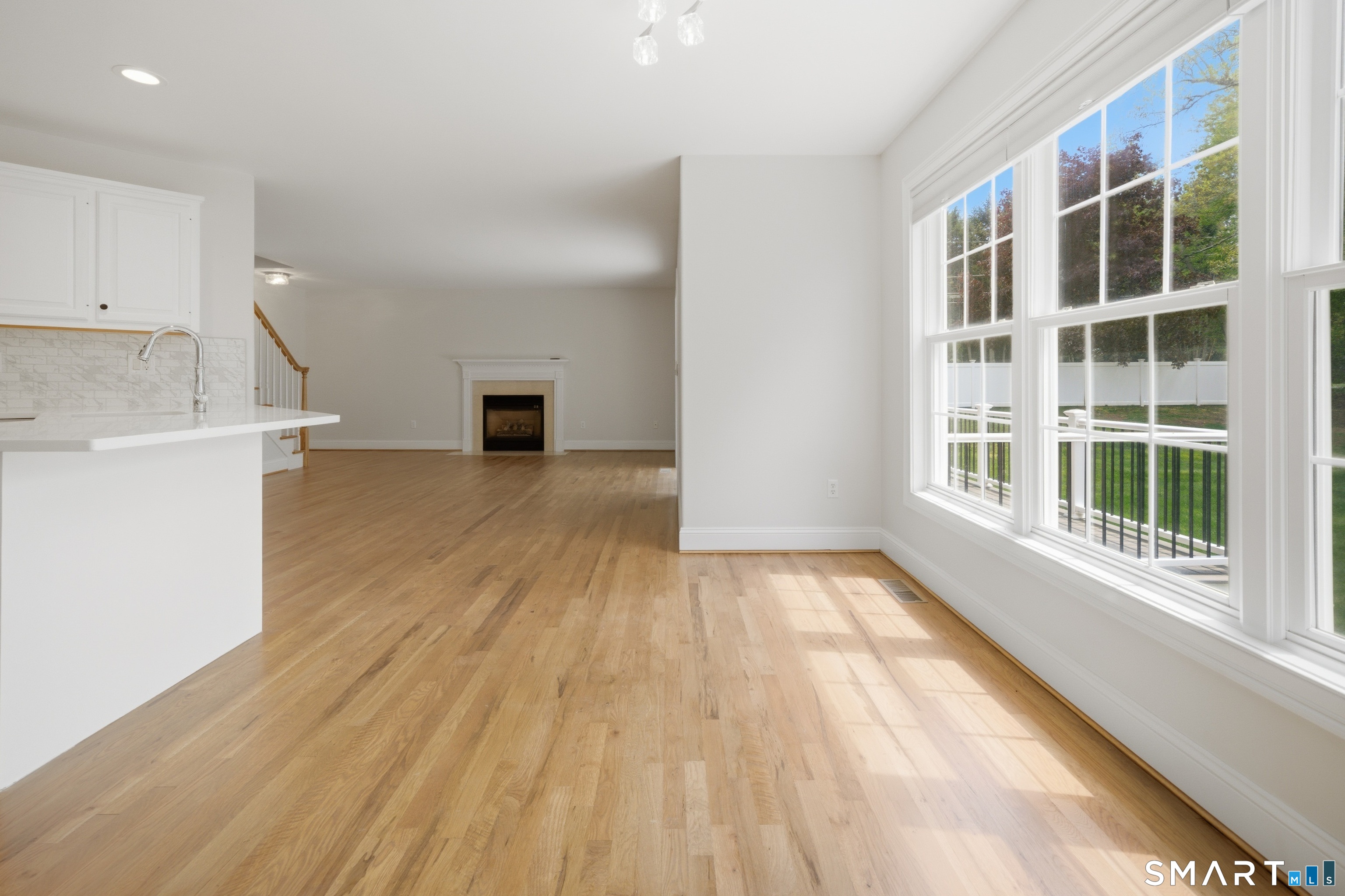 7 Chase Farm Road South Windsor CT 06074