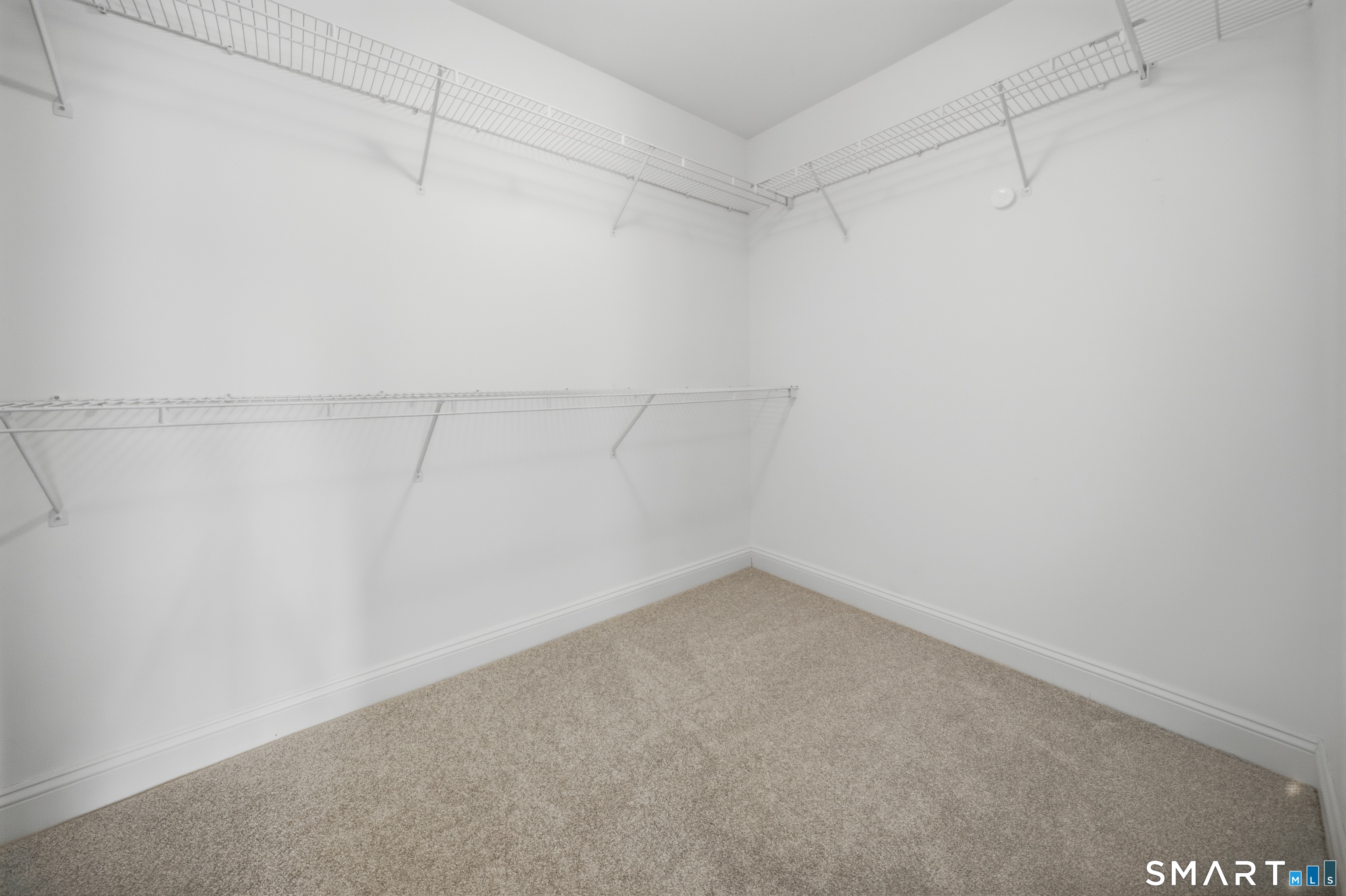 7 Chase Farm Road South Windsor CT 06074