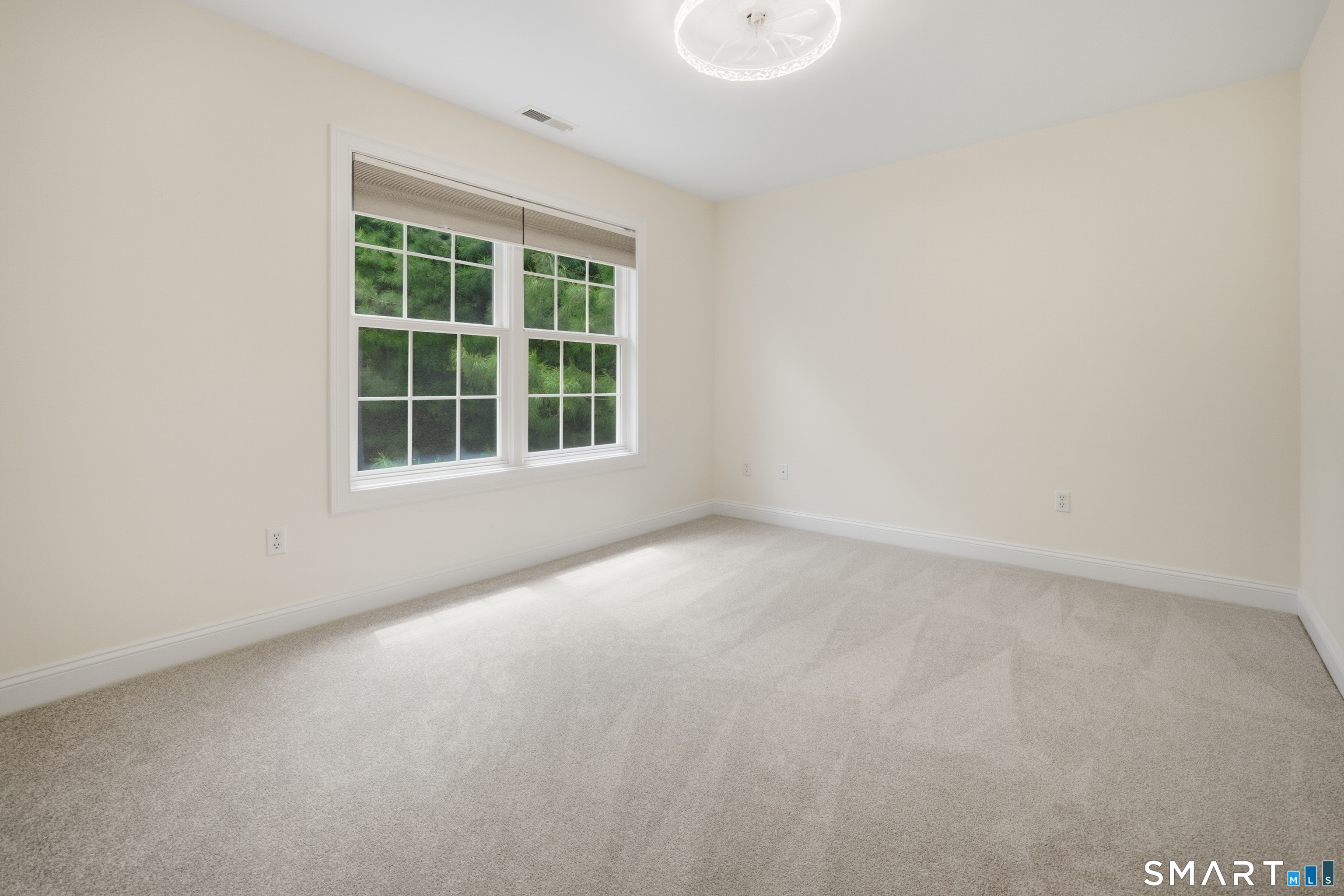 7 Chase Farm Road South Windsor CT 06074