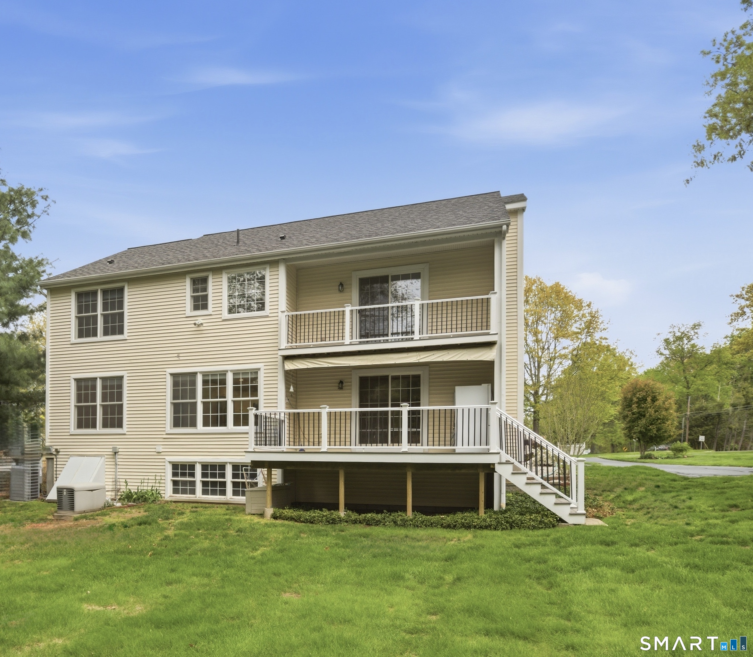 7 Chase Farm Road South Windsor CT 06074