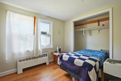 11 Fairwood Farms Drive West Hartford CT 06107