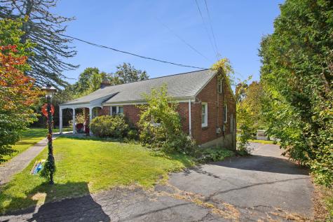 11 Fairwood Farms Drive West Hartford CT 06107