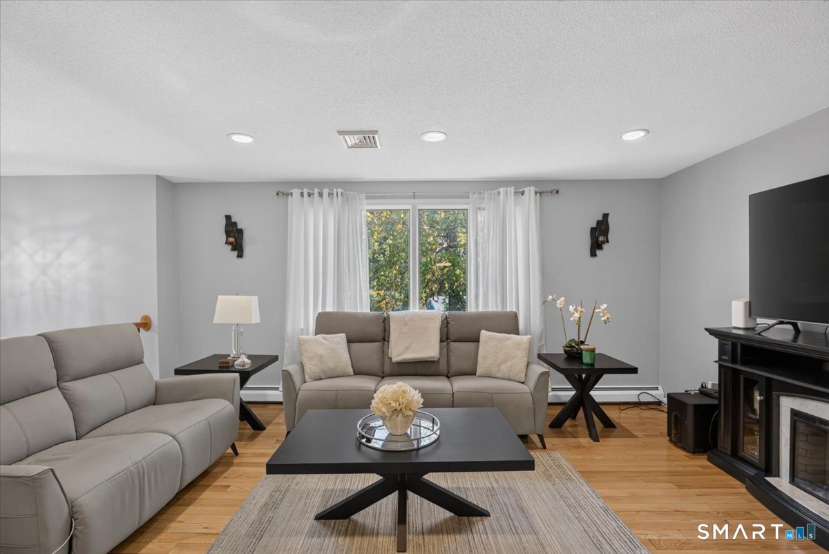 78 Sycamore Road South Windsor CT 06074