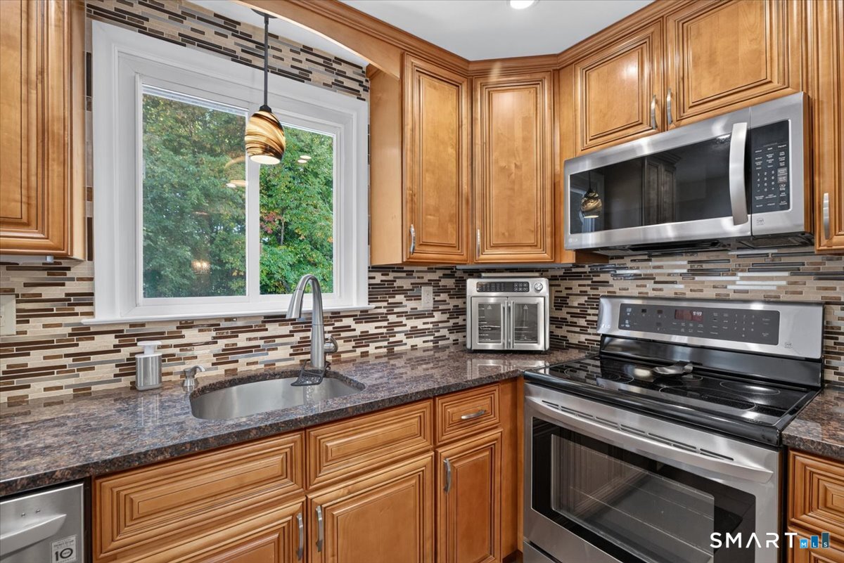78 Sycamore Road South Windsor CT 06074