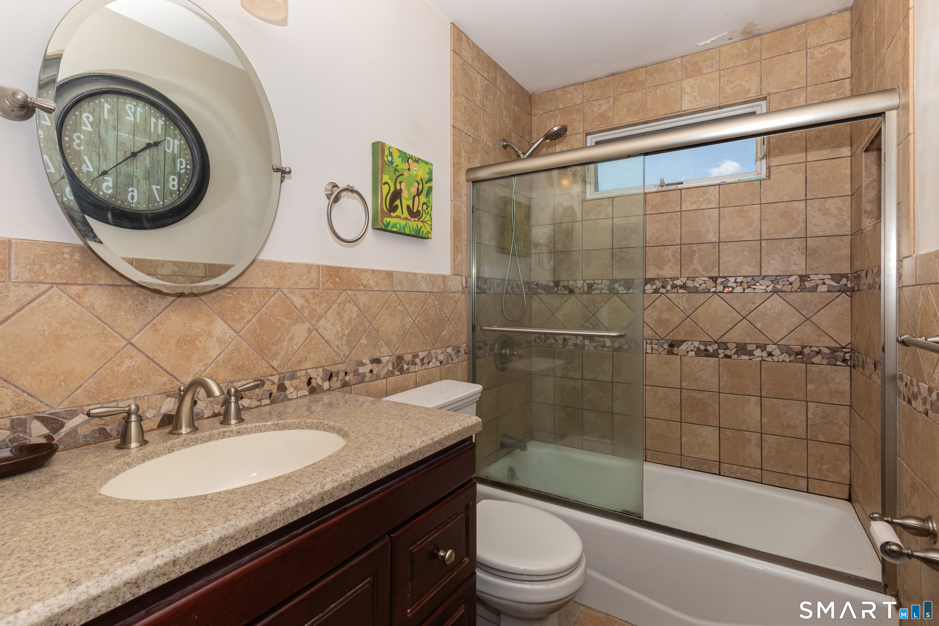 18 Harris Road Ansonia CT 06401