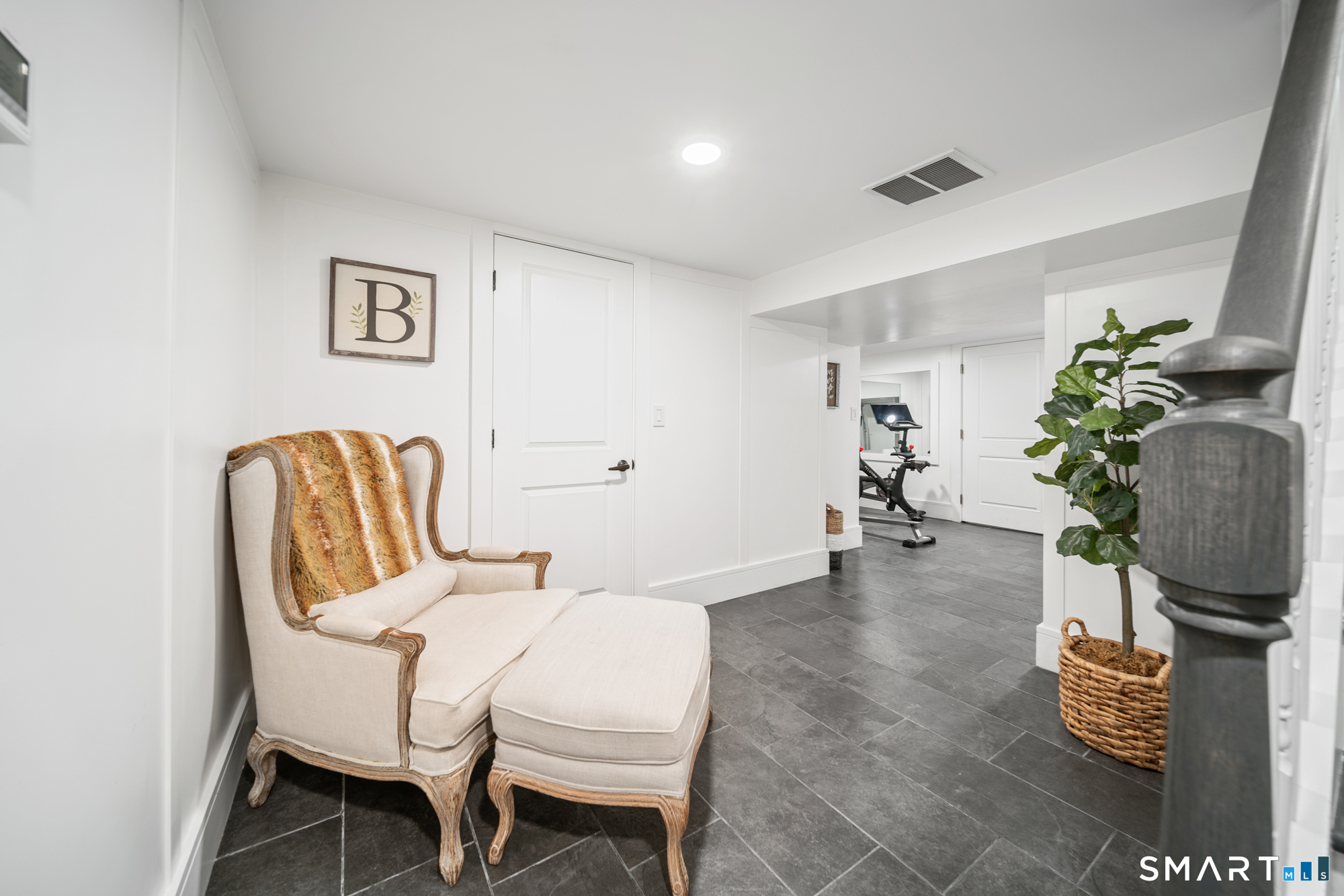 3112 North Main Street Waterbury CT 06704