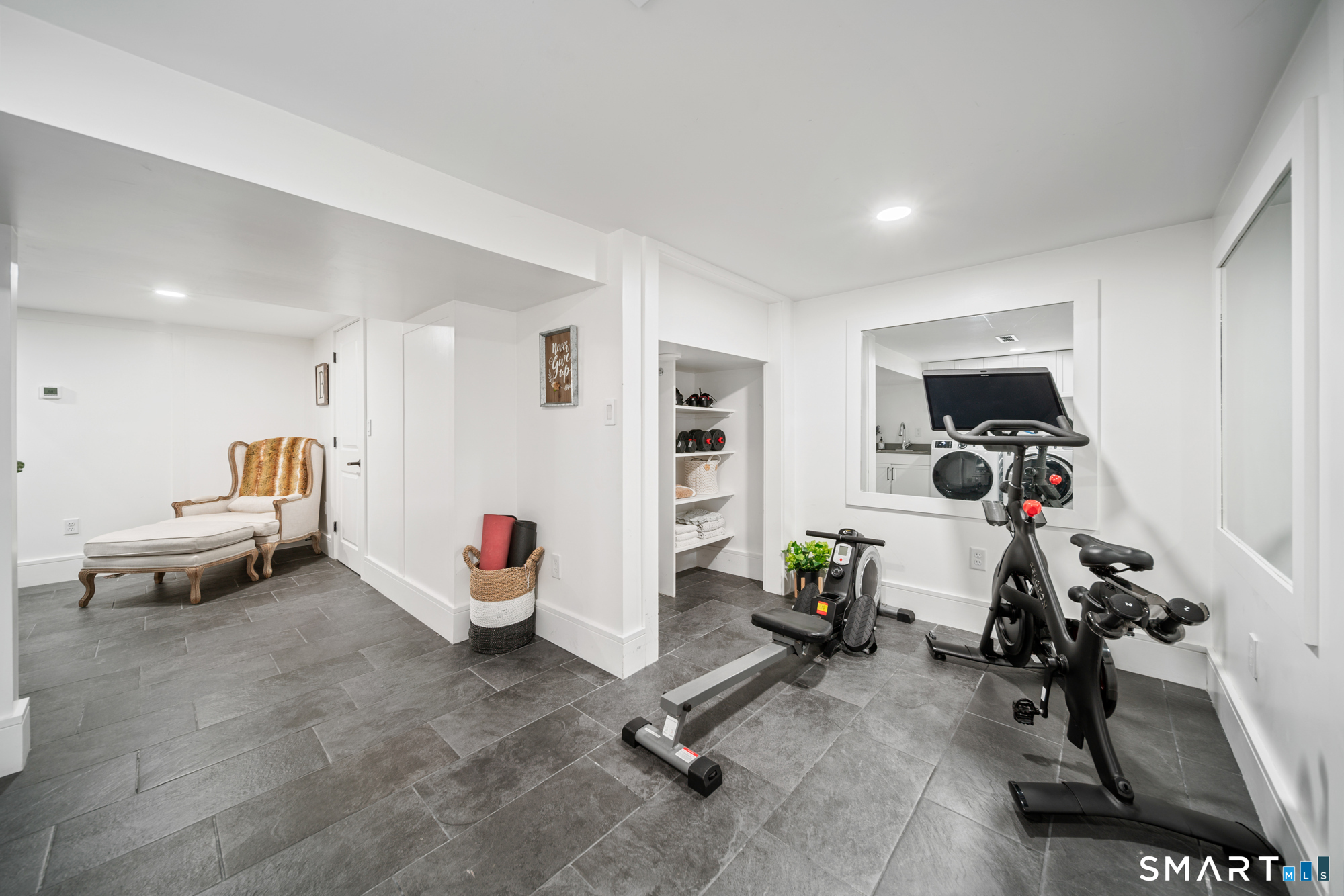 3112 North Main Street Waterbury CT 06704