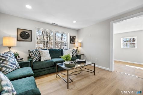 354 Vernon Street Manchester CT 06042