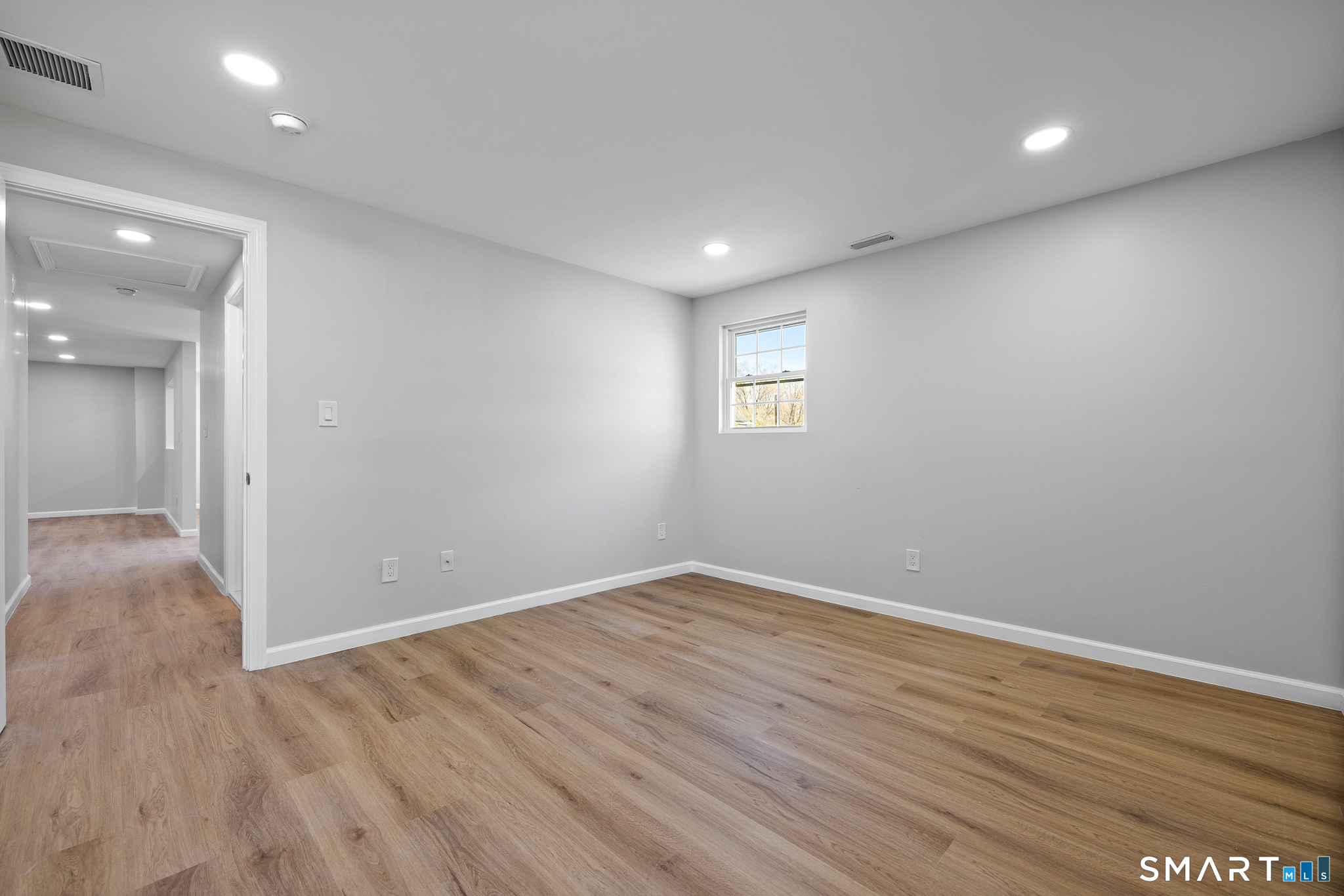 354 Vernon Street Manchester CT 06042