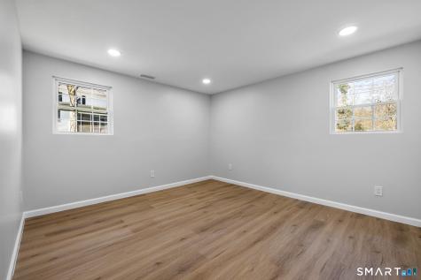 354 Vernon Street Manchester CT 06042