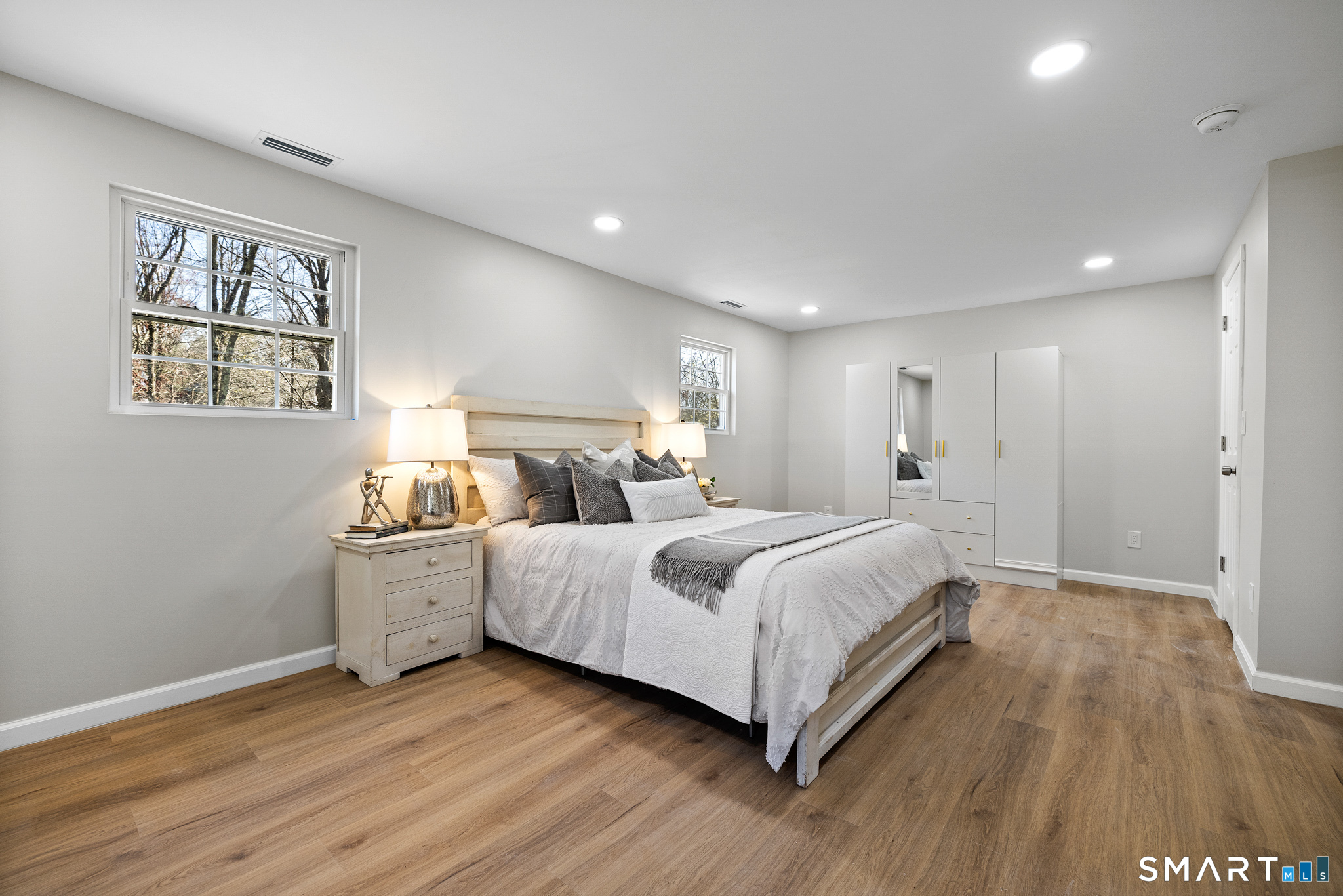 354 Vernon Street Manchester CT 06042