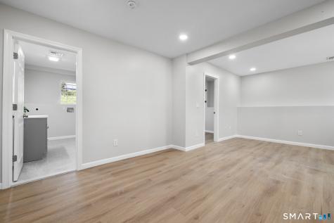 354 Vernon Street Manchester CT 06042