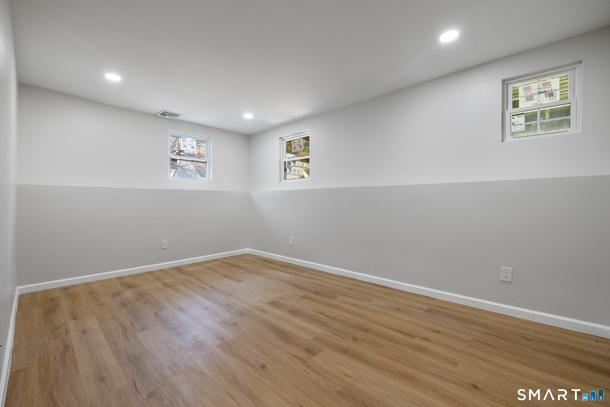 354 Vernon Street Manchester CT 06042