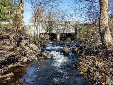 354 Vernon Street Manchester CT 06042