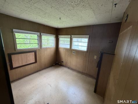 31 Rivermead Boulevard East Hartford CT 06118