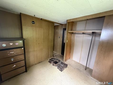 31 Rivermead Boulevard East Hartford CT 06118