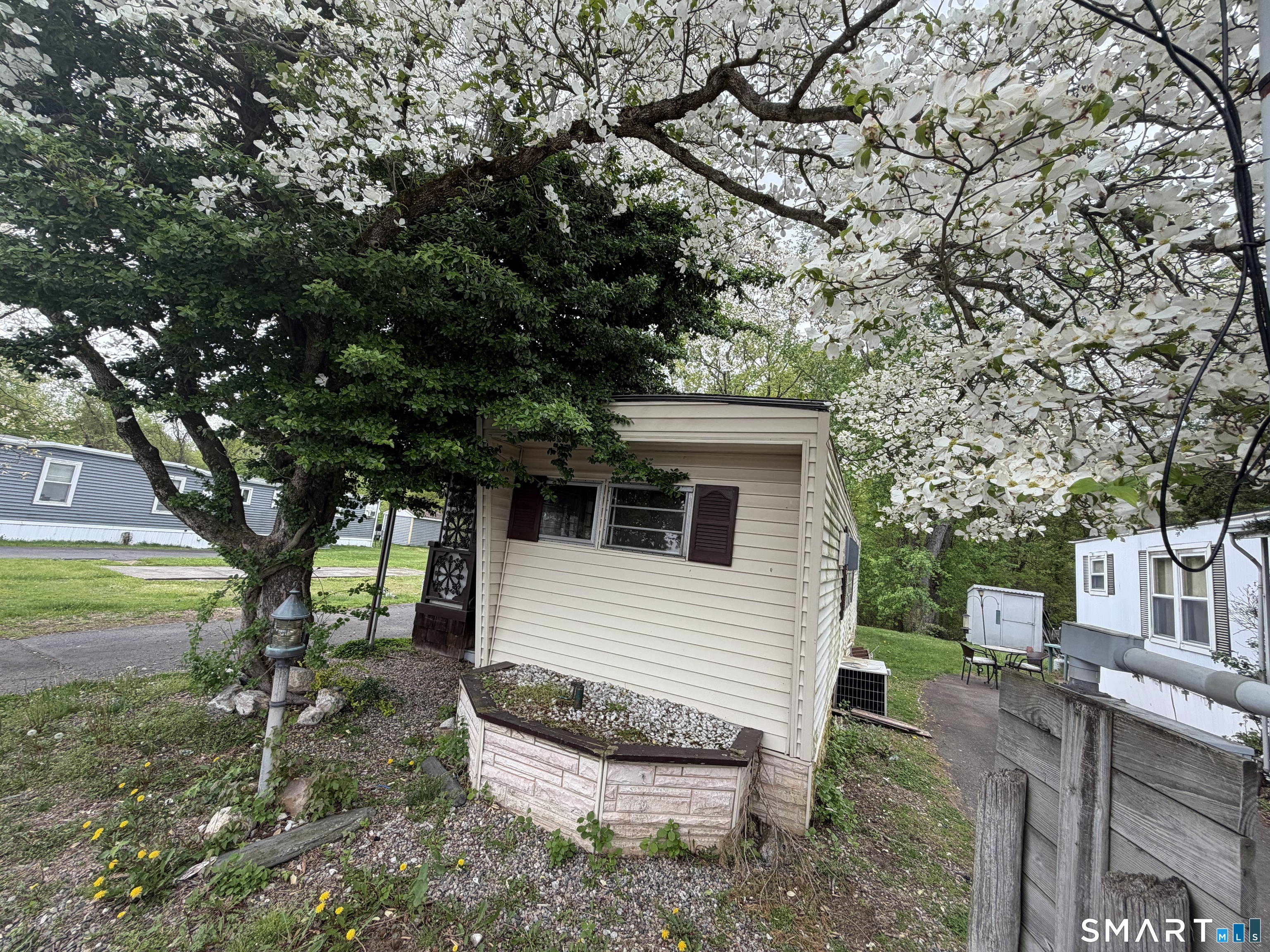 31 Rivermead Boulevard East Hartford CT 06118