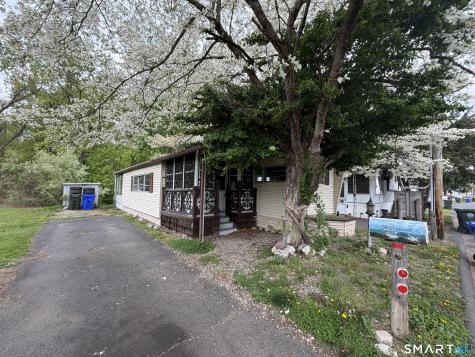 31 Rivermead Boulevard East Hartford CT 06118