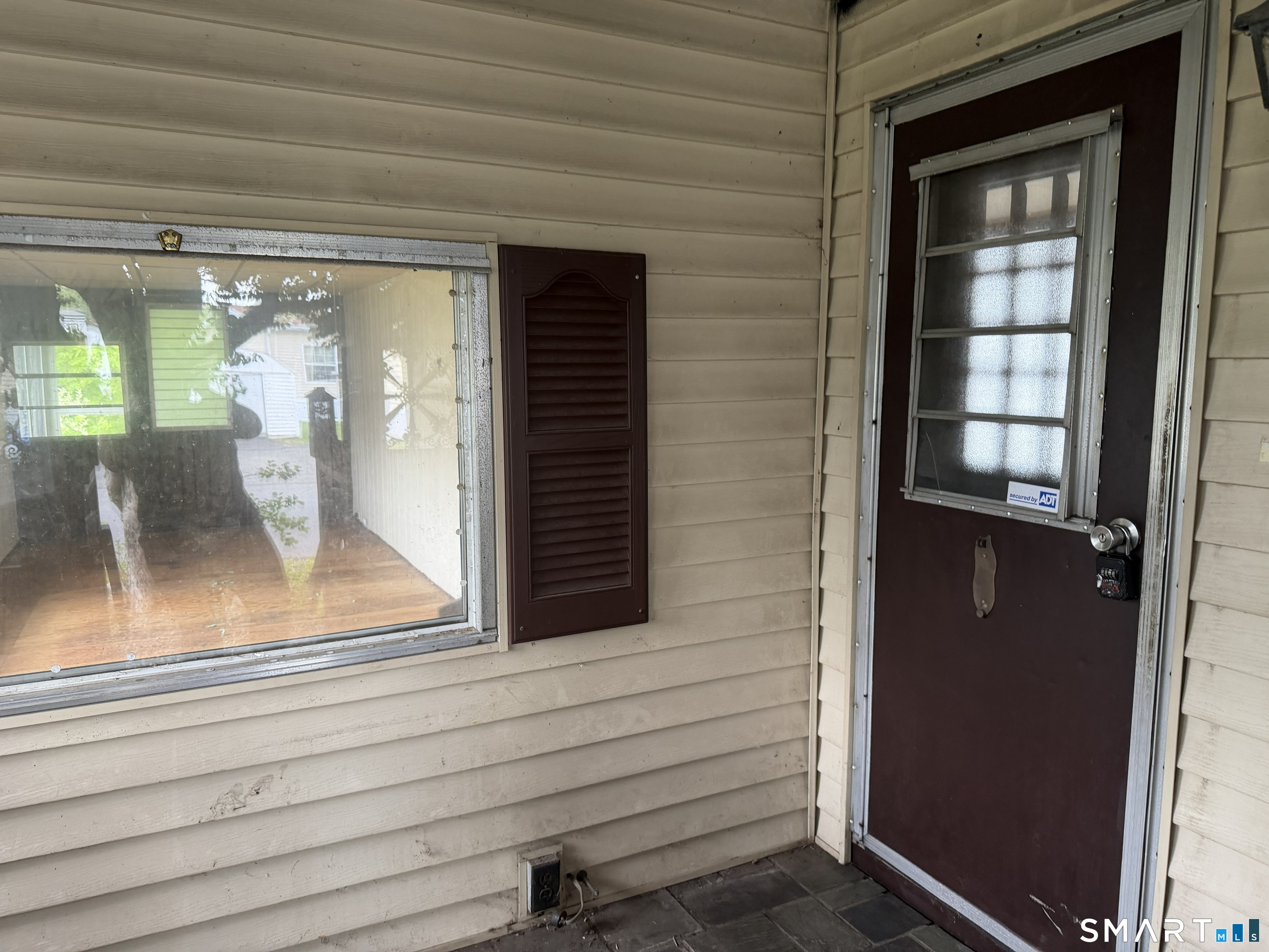 31 Rivermead Boulevard East Hartford CT 06118