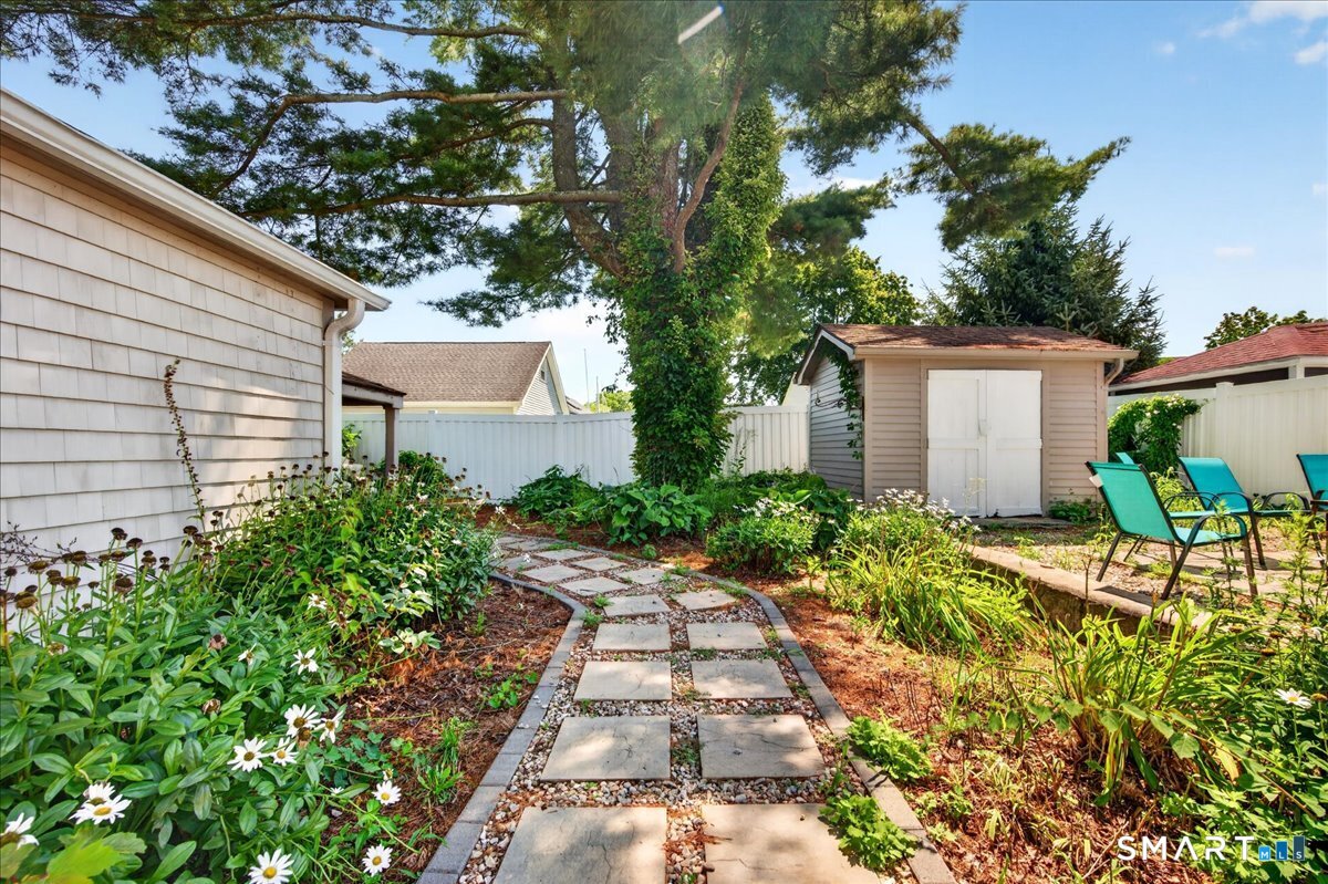 2 Stafford Street Stonington CT 06355