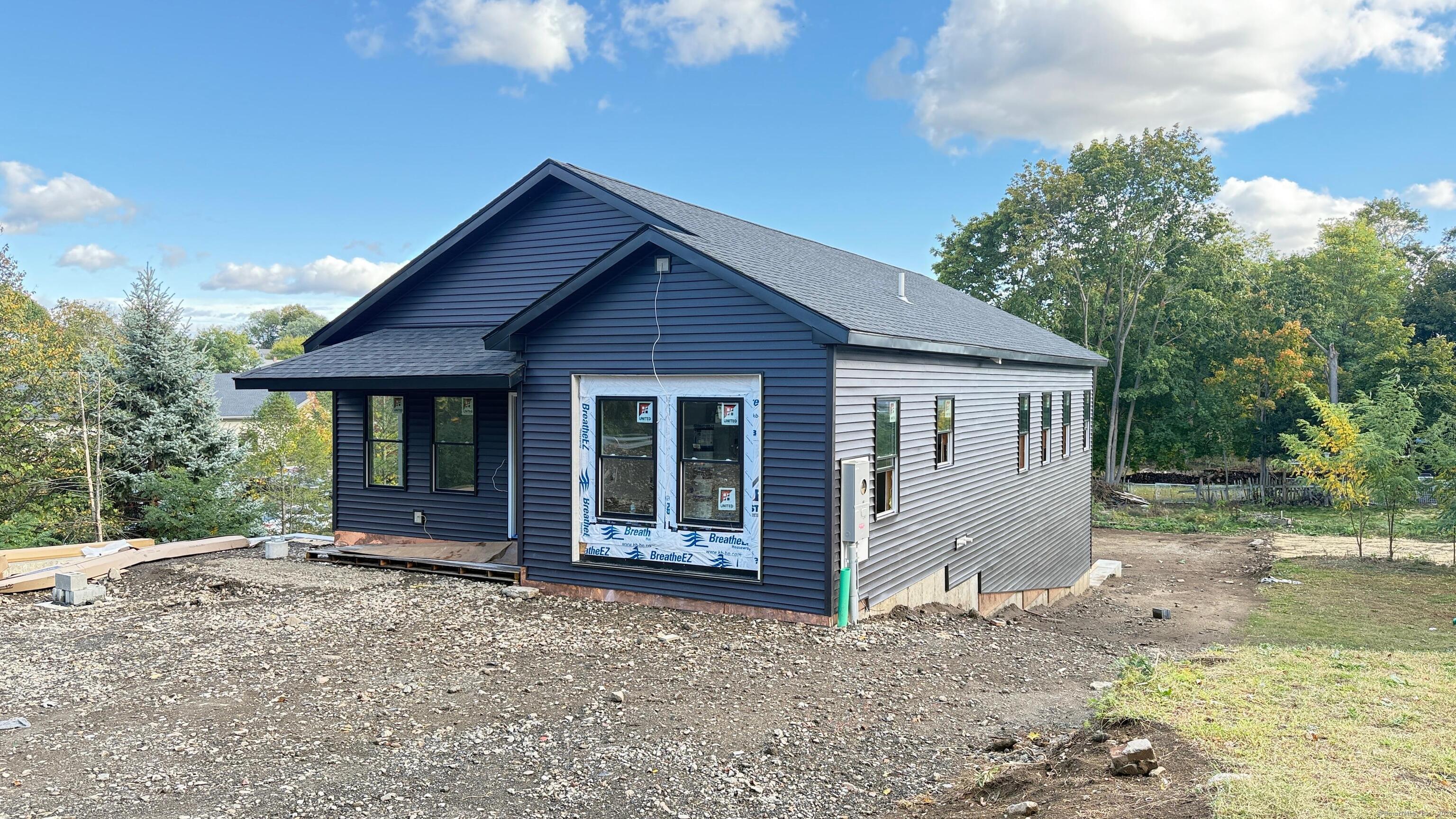 4 Elwell Place Danbury CT 06810