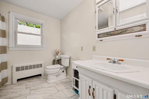 16 Ridgeland Circle Wallingford CT 06492