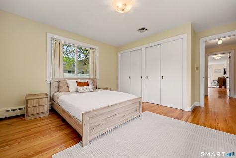 16 Ridgeland Circle Wallingford CT 06492