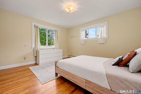16 Ridgeland Circle Wallingford CT 06492