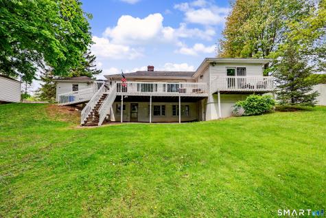 16 Ridgeland Circle Wallingford CT 06492