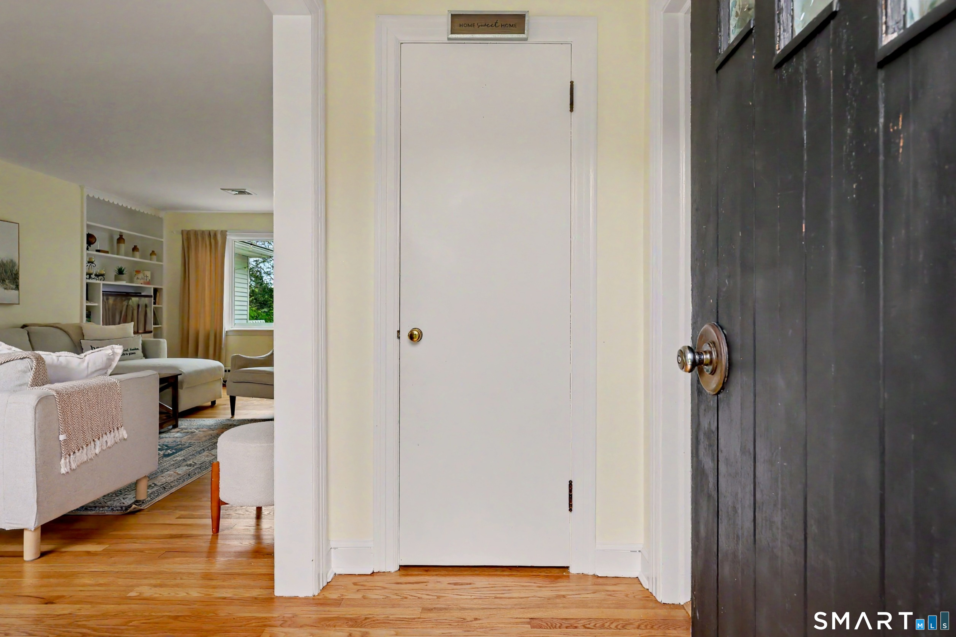 16 Ridgeland Circle Wallingford CT 06492