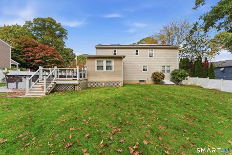 29 Harvest Lane Milford CT 06461