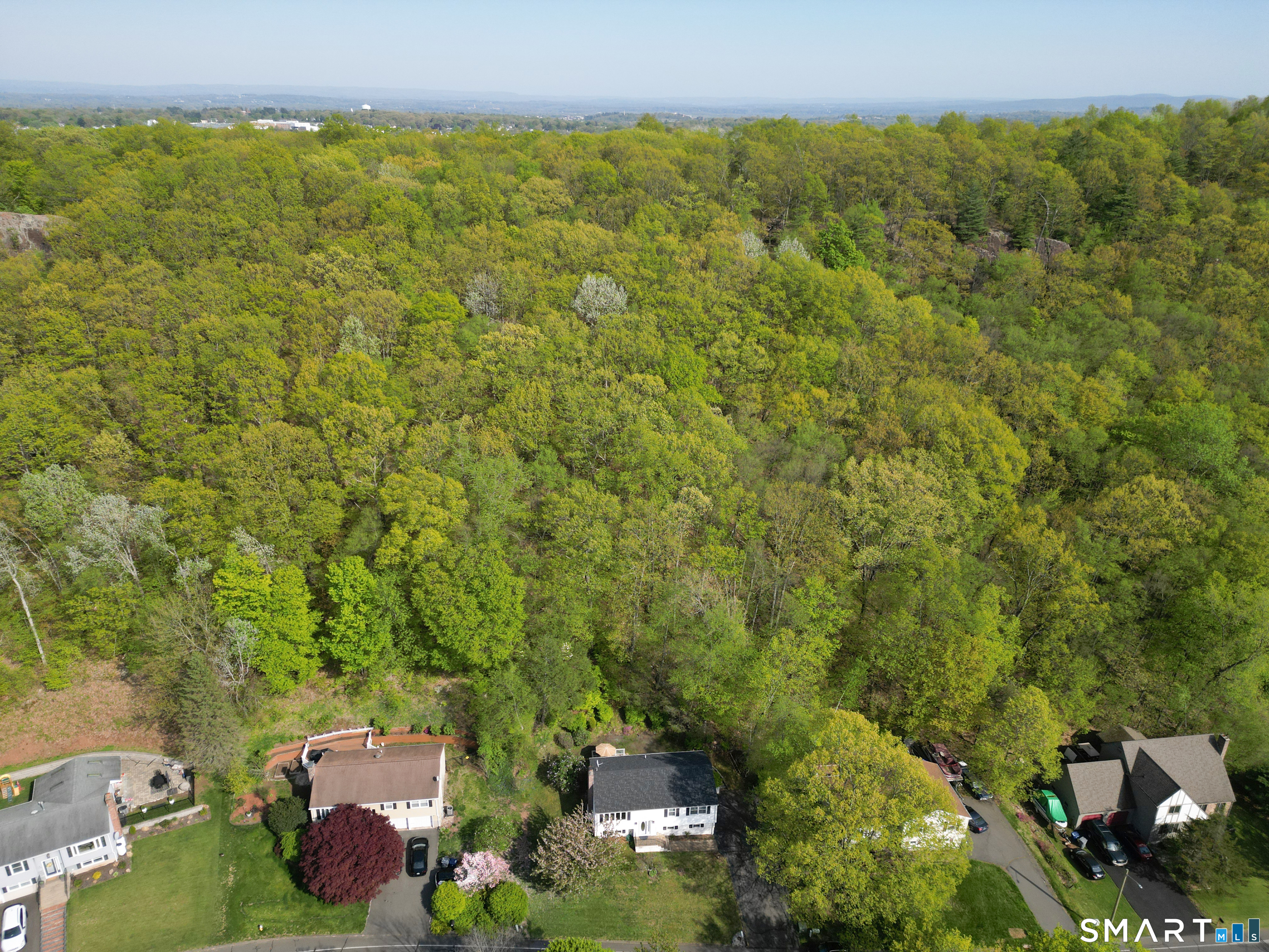 102 Metacomet Road Plainville CT 06062
