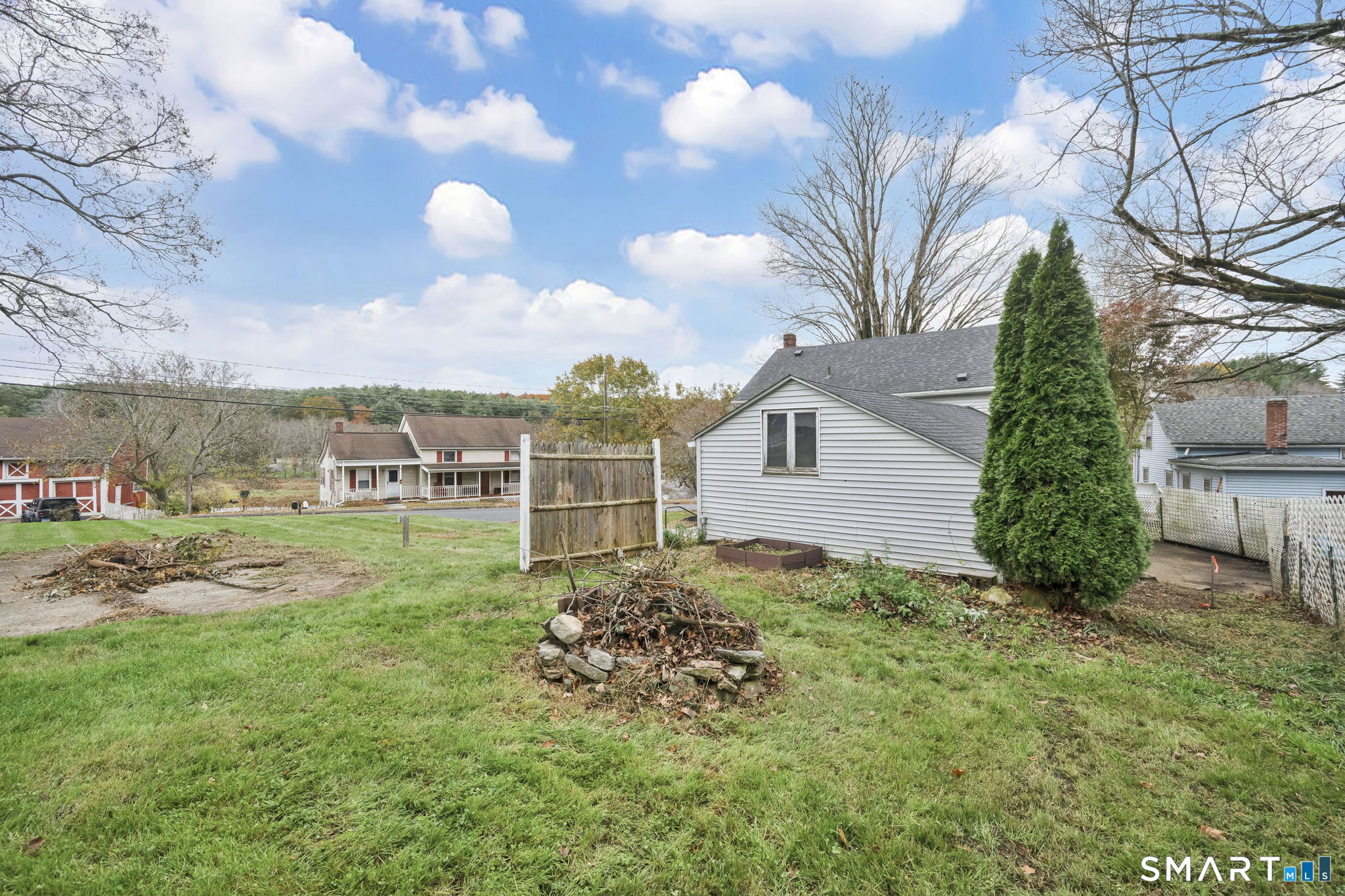 4 Leonard Road Stafford CT 06076