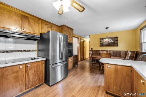21 Riviera Drive Enfield CT 06082
