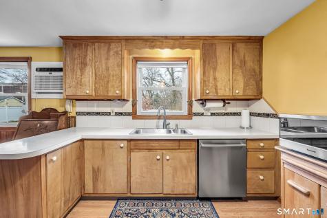 21 Riviera Drive Enfield CT 06082