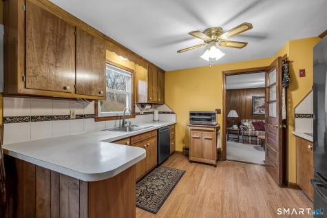 21 Riviera Drive Enfield CT 06082