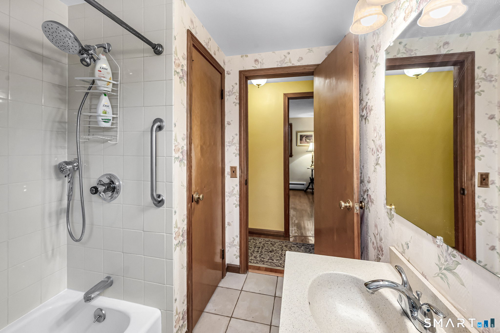 21 Riviera Drive Enfield CT 06082
